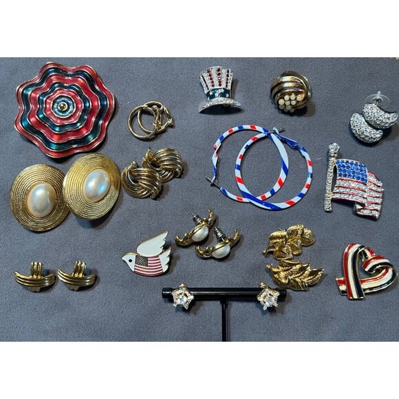 Vintage Hoop Pierced Earrings Patriotic Holiday Jewelry 1.5" Red White Blue - Picture 11 of 13